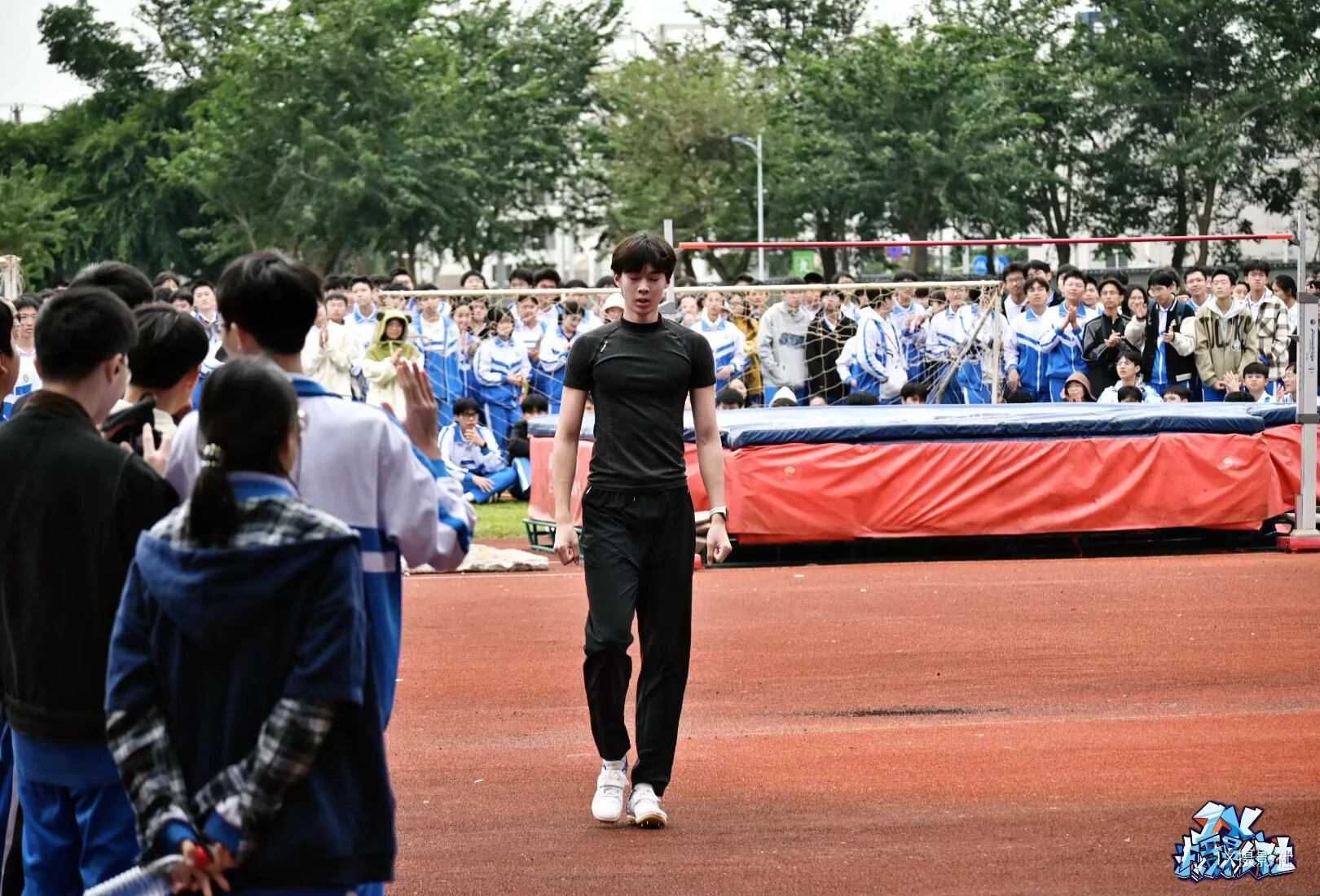 一中青春汇 - 一中社联 · 青春社彩